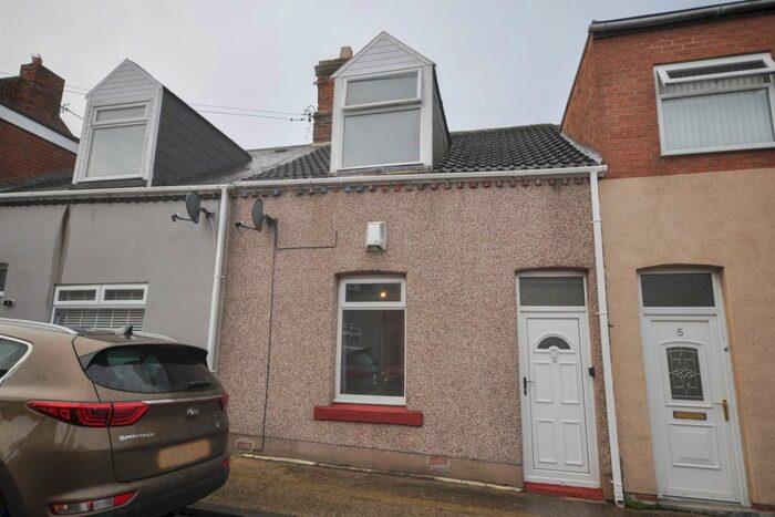2 Bedroom Cottage To Rent In Castlereagh Street, New Silksworth, SR3