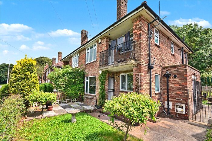 1 Bedroom Flat For Sale In Ramshead Drive, Leeds, West Yorkshire, LS14