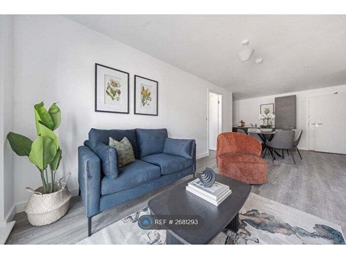 2 Bedroom Flat To Rent In Church Street Place, Eccles, Manchester, M30