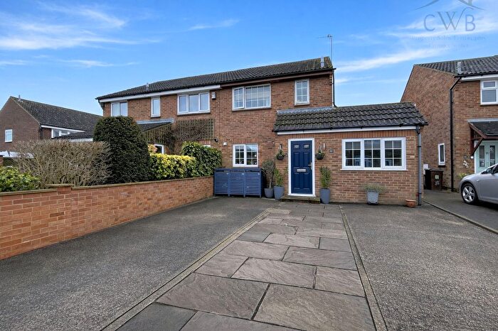 5 Bedroom Semi Detached House For Sale In Townsend Road, Snodland, ME6