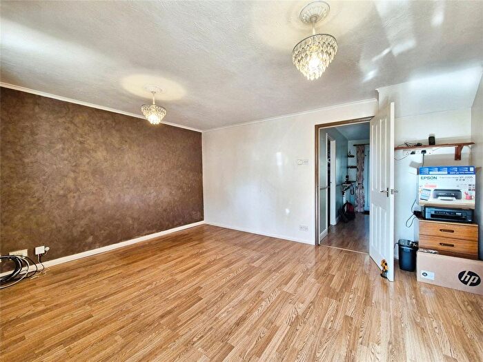 2 Bedroom Semi-Detached House For Sale In Speedwell Close, Barnstaple, EX32