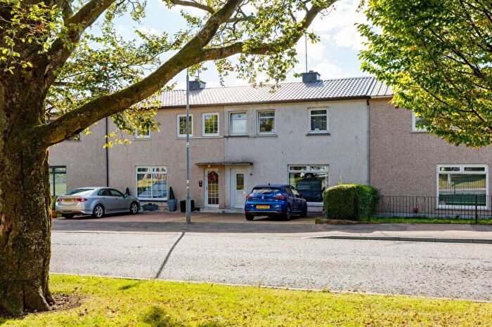 3 Bedroom Terraced House For Sale In Cartside Road, Busby, G76