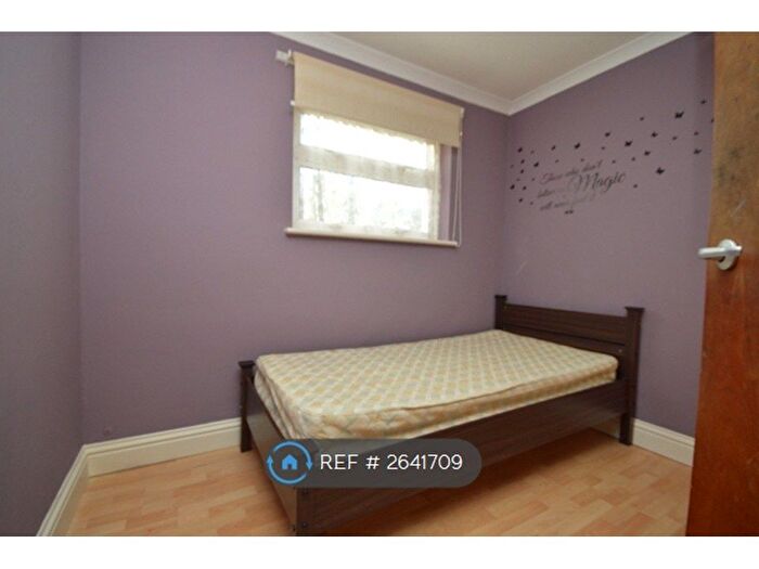 3 Bedroom Terraced House To Rent In Crawley, Crawley, RH11