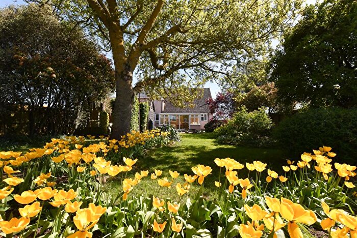 4 Bedroom Semi Detached House For Sale In Bull Lane, Eccles, ME20