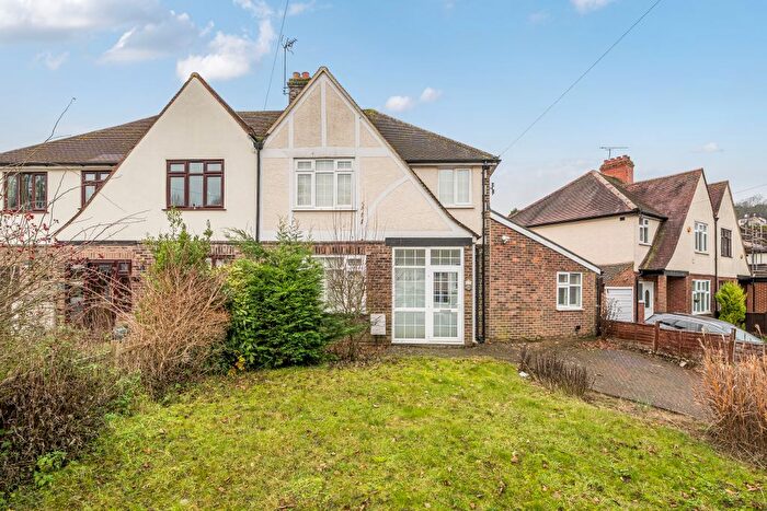 3 Bedroom Detached House For Sale In Greenhill Avenue, Caterham, CR3