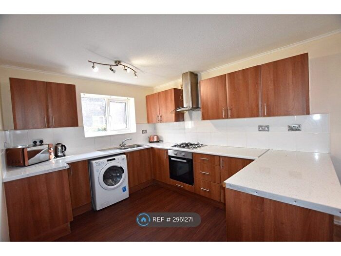 4 Bedroom Semi-Detached House To Rent In Watergall, Peterborough, PE3