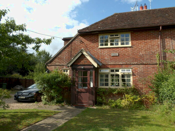 2 Bedroom House To Rent In Bramshaw, SO40