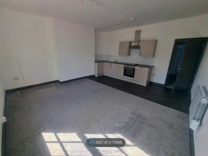 1 Bedroom Flat To Rent In High Street, Holbeach, PE12