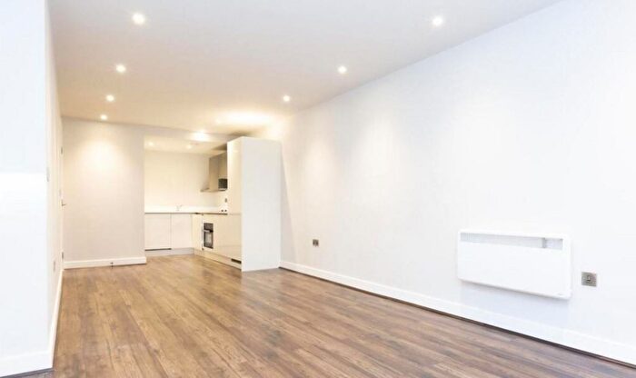 1 Bedroom Flat To Rent In Kenilworth Avenue, London, SW19