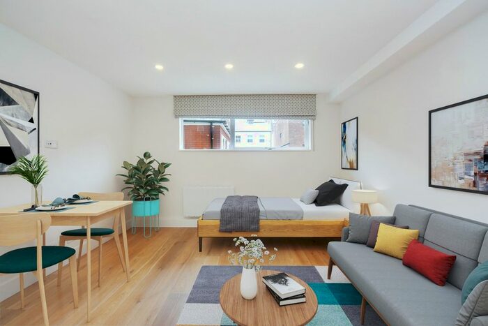 Studio To Rent In Sloane Street, London, SW1X