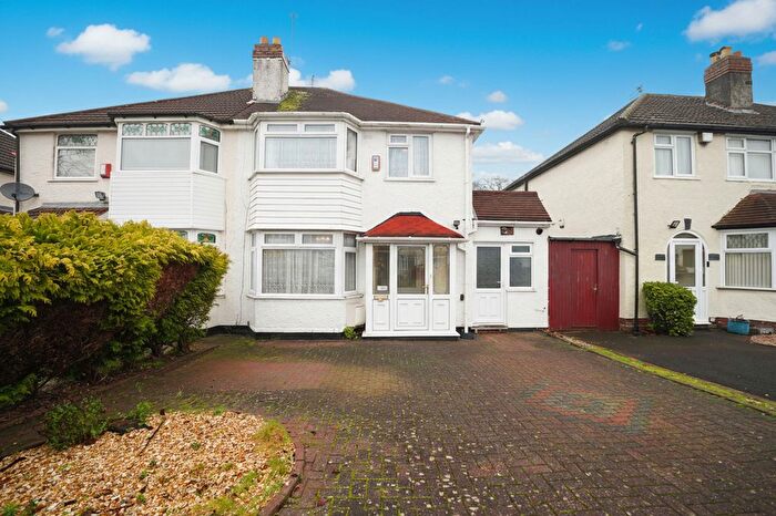 3 Bedroom Semi Detached House To Rent In Brooklands Road, Birmingham, B28