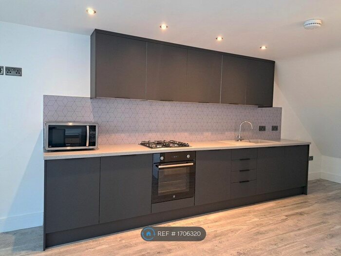 Studio To Rent In Gainsborough Road, Newark, NG24