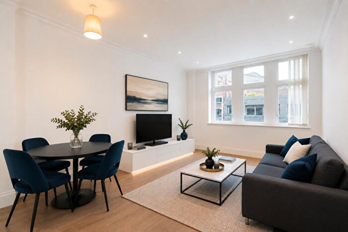 2 Bedroom Apartment For Sale In Sterling Mansions Leman Street, E1