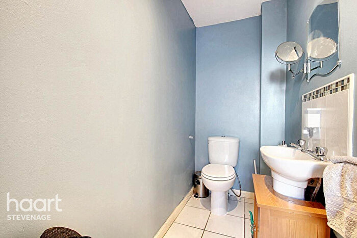 3 Bedroom Semi-Detached House For Sale In Whernside Drive, Stevenage, SG1