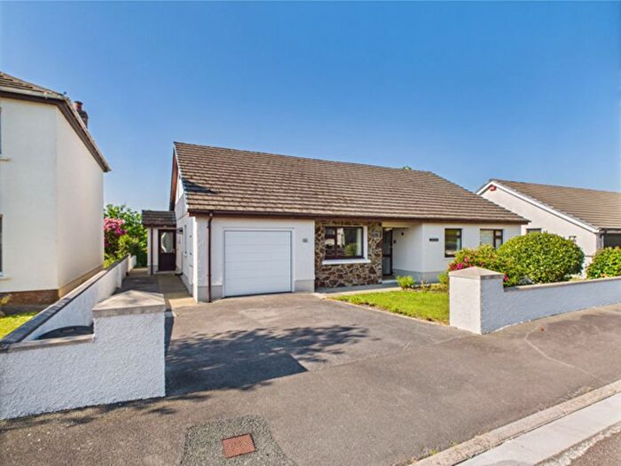 3 Bedroom Detached Bungalow For Sale In Brynderwen, Abergwili Road, Carmarthen, SA31