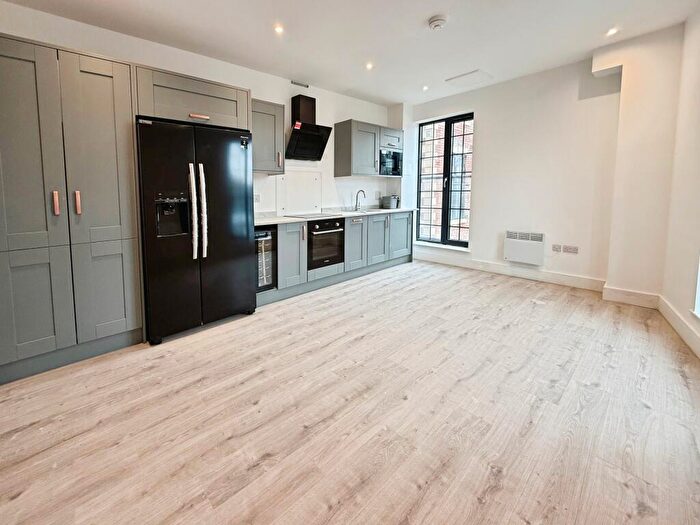 2 Bedroom Flat To Rent In Bed Apartments, Upper Bond S, Hinckley, LE10