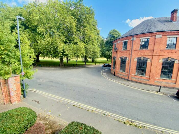 2 Bedroom Apartment To Rent In Etruria Gardens, Derby, DE1