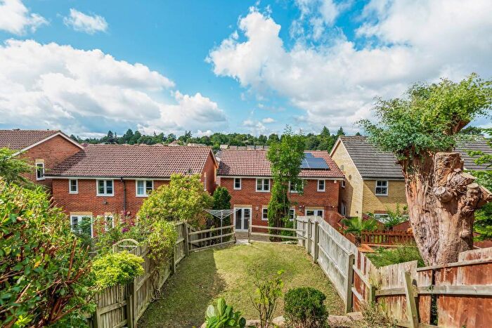 3 Bedroom Semi-Detached House To Rent In Blaenant, Emmer Green, Reading, Berkshire, RG4