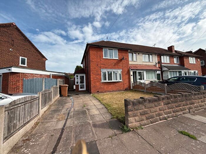 2 Bedroom Semi-Detached House To Rent In Collingwood Drive, Birmingham, B43