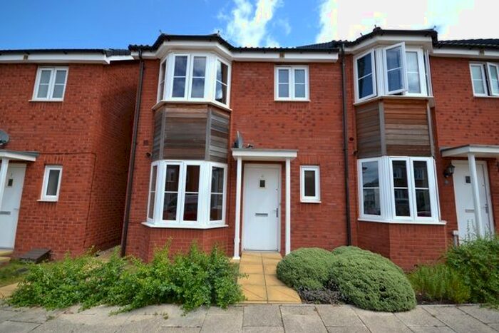 3 Bedroom End Of Terrace House To Rent In River Plate Road, Exeter, EX2