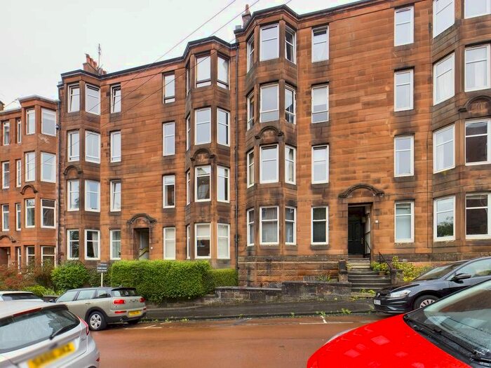 1 Bedroom Flat To Rent In Garrioch Crescent, North Kelvinside, Glasgow, G20