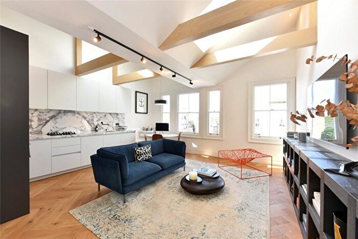 1 Bedroom Flat For Sale In Cathcart Road, Chelsea, SW10