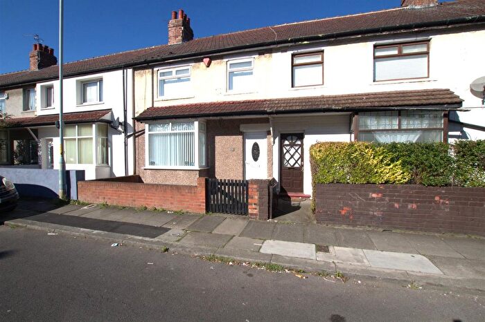 3 Bedroom Terraced House To Rent In Longford Street, Middlesbrough, TS1