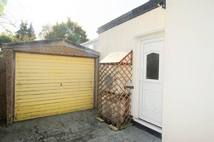 1 Bedroom Flat To Rent In Camp Road, St Albans, Hertfordshire, AL1