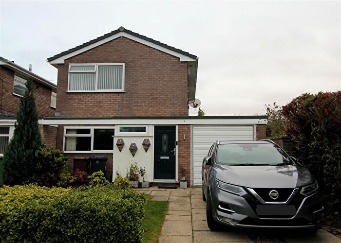 3 Bedroom Detached House To Rent In Heathfield Close, Formby, Liverpool, L37