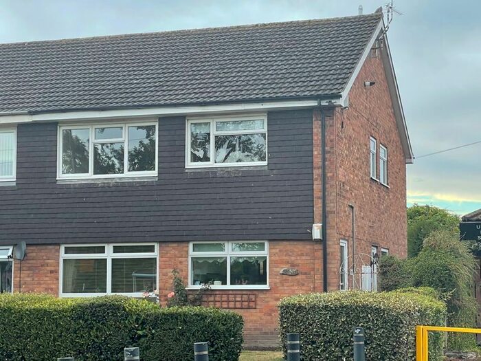 2 Bedroom Maisonette To Rent In Aldermans Green Road, Aldermans Green, Coventry, CV2