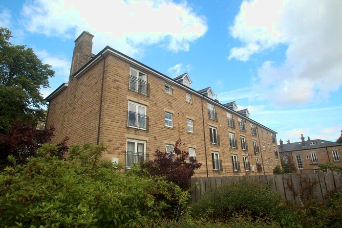 2 Bedroom Flat To Rent In North Park Road, Harrogate, North Yorkshire, HG1