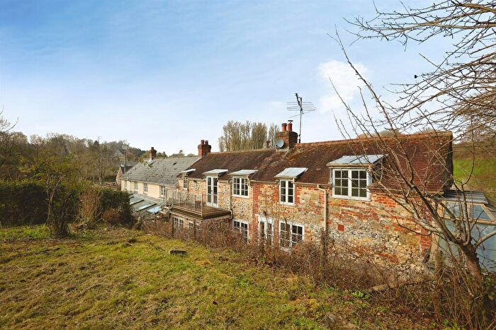 6 Bedroom Character Property For Sale In ., Ebbesbourne Wake, Salisbury, SP5