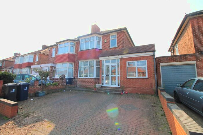 4 Bedroom Semi-Detached House To Rent In Orchard Gate, Greenford, UB6