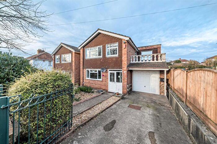 4 Bedroom Detached House For Sale In Broadfield Road, Knowle, Bristol, BS4