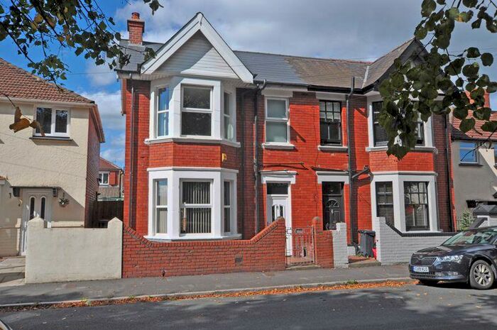 3 Bedroom Semi-Detached House To Rent In Semi-Detached House, Jeddo Close, Newport, NP20