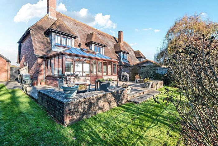 3 Bedroom Semi-Detached House For Sale In Loxwood Farm Place, Loxwood, RH14