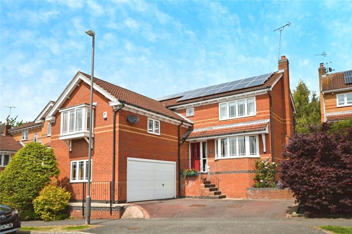 4 Bedroom Detached House For Sale In Slayley View Road, Chesterfield, Derbyshire, S43