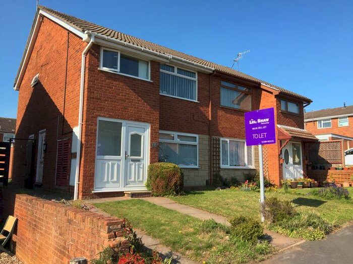 1 Bedroom Flat To Rent In Keyes Drive, Kingswinford, DY6