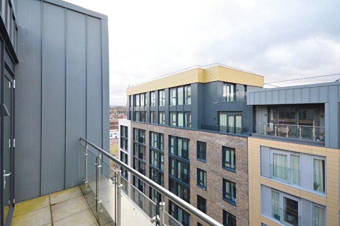 2 Bedroom Duplex To Rent In St. Thomas Street, Bristol, BS1