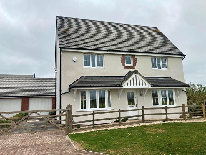 4 Bedroom Detached House For Sale In The Sands, Bottesford, Nottingham, NG13