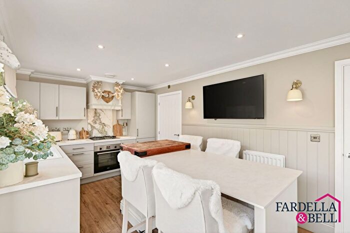 3 Bedroom Detached House For Sale In Kettledrum Drive, Burnley, BB10