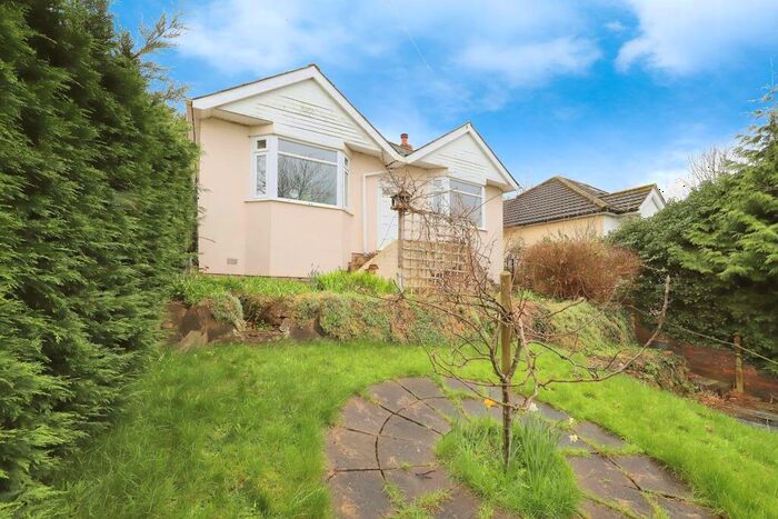 3 Bedroom Bungalow For Sale In Stourbridge Road, Kidderminster, DY10