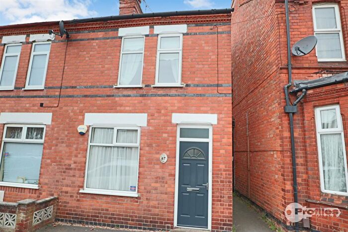 2 Bedroom Terraced House For Sale In Thornycroft Road, Hinckley, LE10