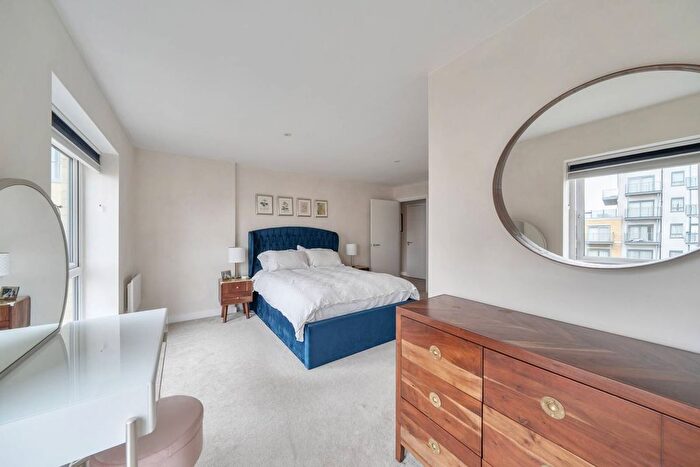 2 Bedroom Flat For Sale In Caversham Road, Colindale, London, NW9