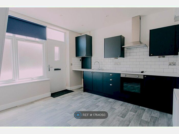 1 Bedroom Maisonette To Rent In Calais Road, Burton-On-Trent, DE13