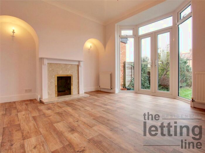 3 Bedroom Terraced House To Rent In Orchard Crescent, Enfield, Middlesex, EN1