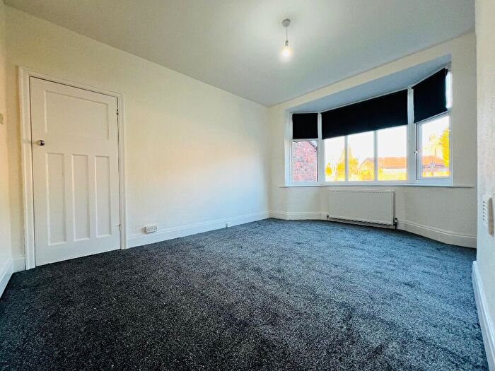 1 Bedroom Flat To Rent In Moorside Road, Urmston, M41