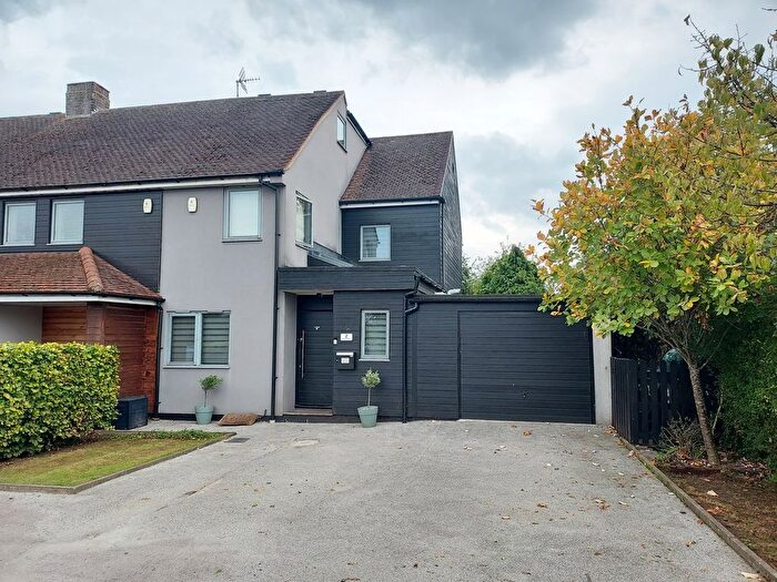 4 Bedroom Terraced House For Sale In Maldon Road, Danbury, CM3