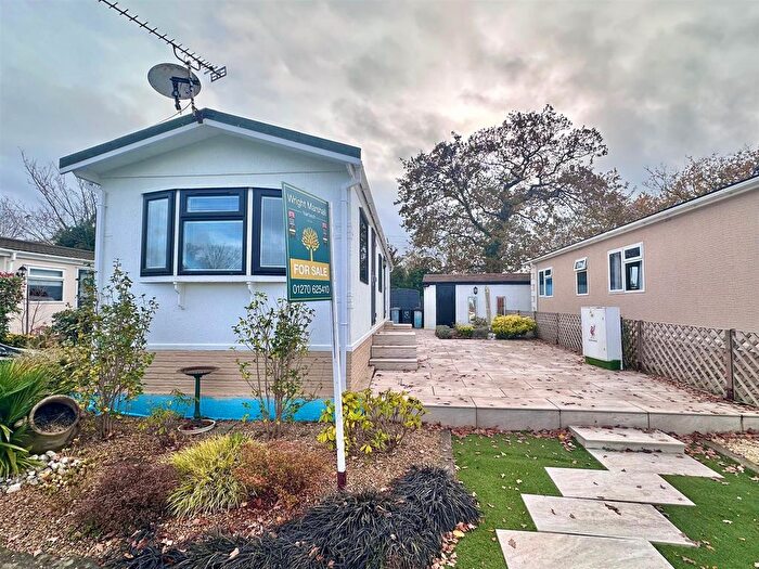 1 Bedroom Park Home For Sale In Badcocks Lane, Spurstow, Tarporley, Cheshire, CW6