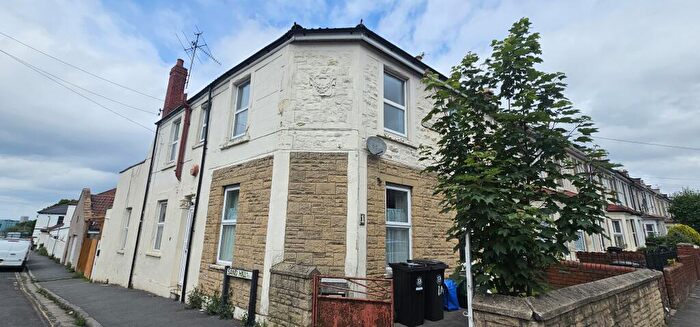 2 Bedroom Flat To Rent In Sandhurst Road, Brislington, Bristol, BS4